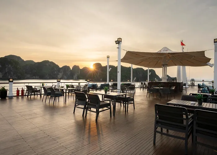  Ambassador Signature Cruise - Lan Ha Bay 5*
