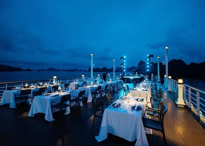 Ambassador Signature Cruise - Lan Ha Bay  Hạ Long