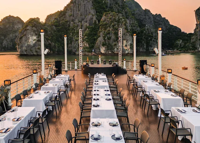 Ambassador Signature Cruise - Lan Ha Bay Ha Long