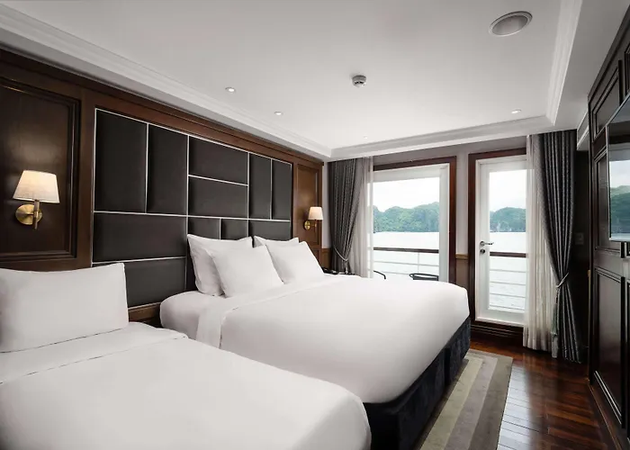 Ambassador Signature Cruise - Lan Ha Bay  5*